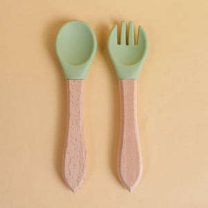 Couvert Bébé en Silicone avec Manche en Bois