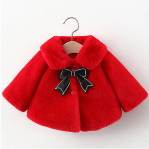 Poncho bébé voiture rouge